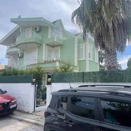 Vilă Yesil Cennet Villasi *