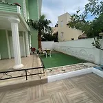 Yesil Cennet Villasi *